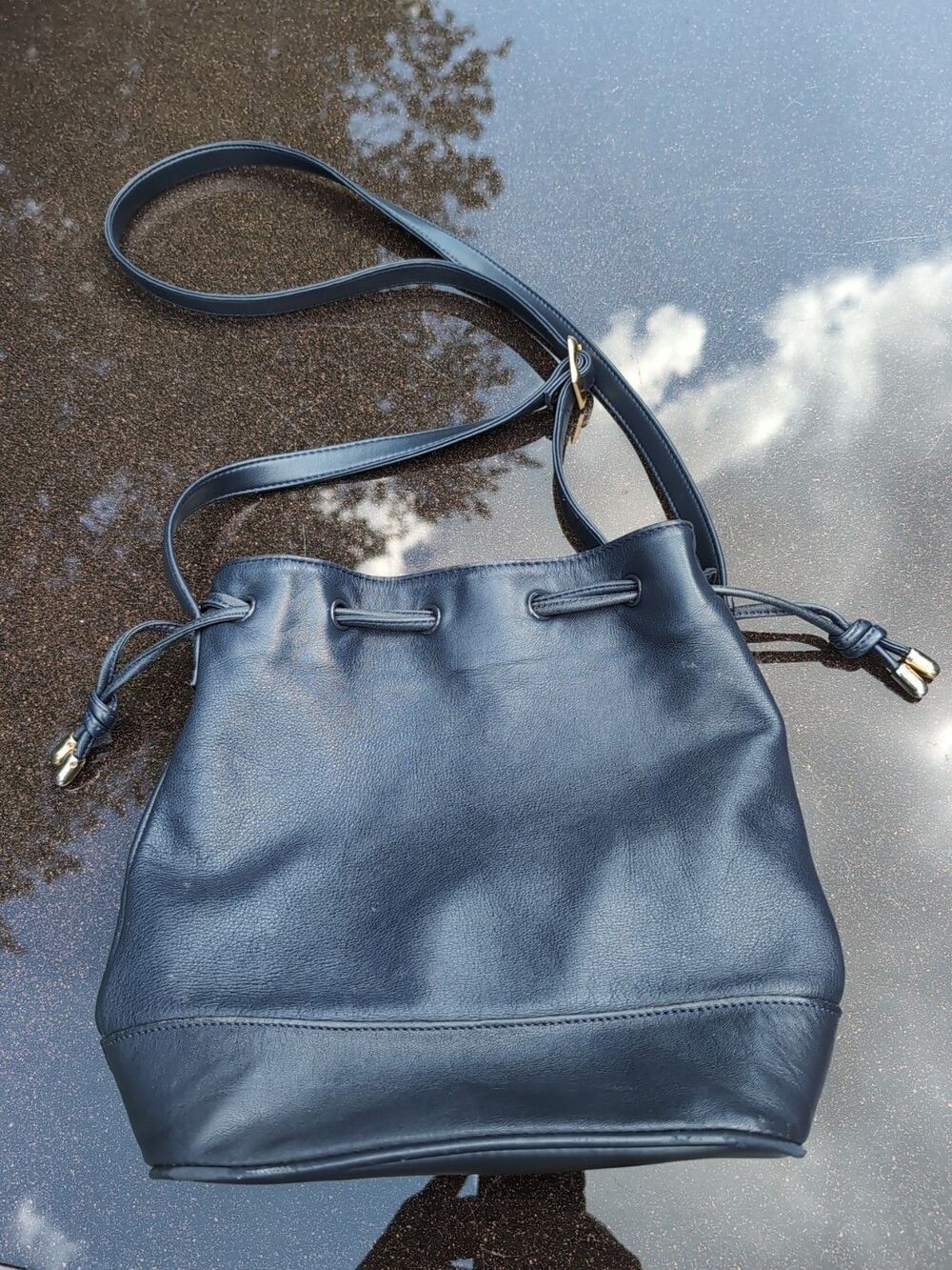 GIANI BERNINI Bucket purse DARK BLUE GENUINE LEATHER CROSSBODY SHOULDER BAG